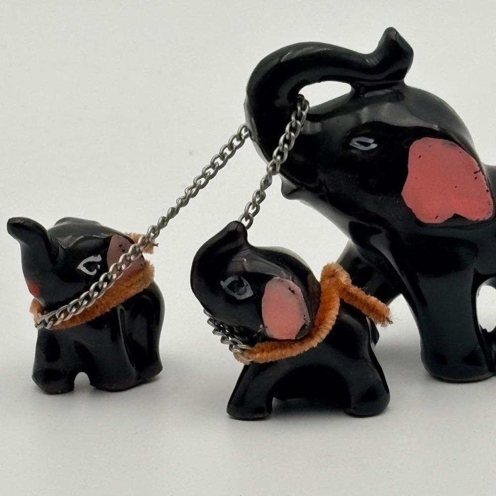 Vintage Elephant Figurine Family on Chains Mother and Babie Handpainted Japans - Picture 7 of 12